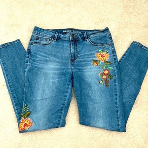 Old Navy Embroidered Skinny Jeans